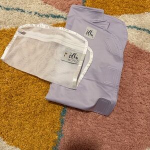 The Ollie World Ollie swaddle